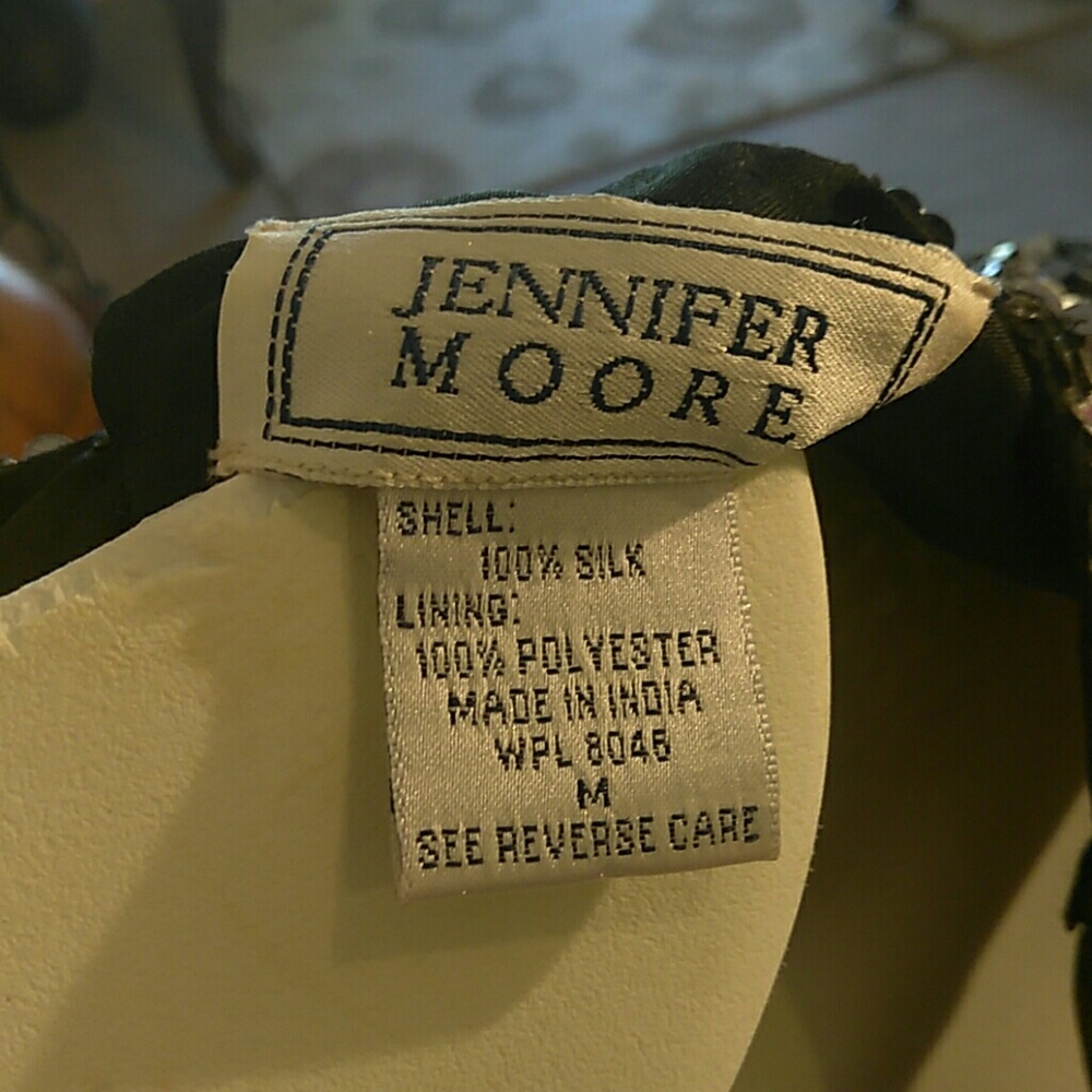Jennifer Moore Sequined Shell - Picture 3 of 3